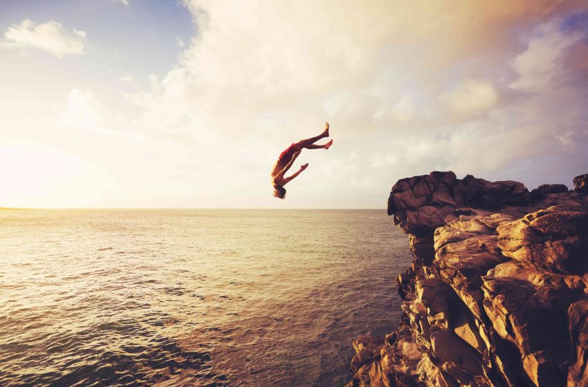  Cliff Jumping in Bali: The Ultimate Adrenaline Rush